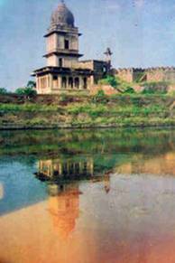 Chhatri near Bhimtal in memory of Maharaja Bhim Singh Rana on the Gwalior Fort